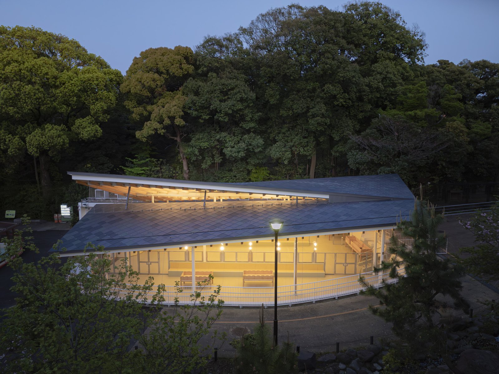 公共建築写真 — Cultural Pavilion / Twilight