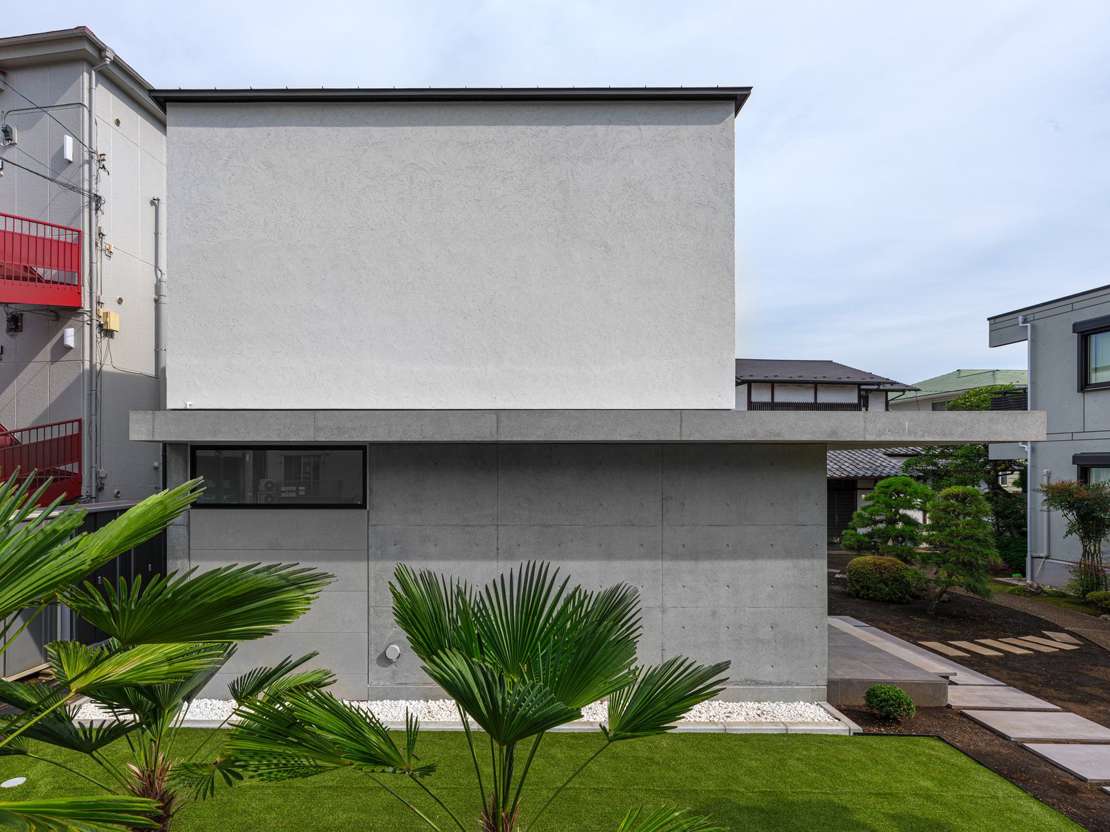 住宅建築写真 — House in Setagaya / Facade
